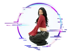 Chiara's picture with TikTok border.